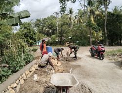 Koramil 1407-09/Lapri Gelar Karya Bakti Pembersihan Saluran Air Di Desa Pattuku Limpoe Bersama Masyarakat