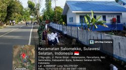 Babinsa Koramil 1407-17/Salomekko Ajak Siswa-Siswi SMPN 1 Salomekko Gelar Kerja Bakti Di Lingkungan Sekolah